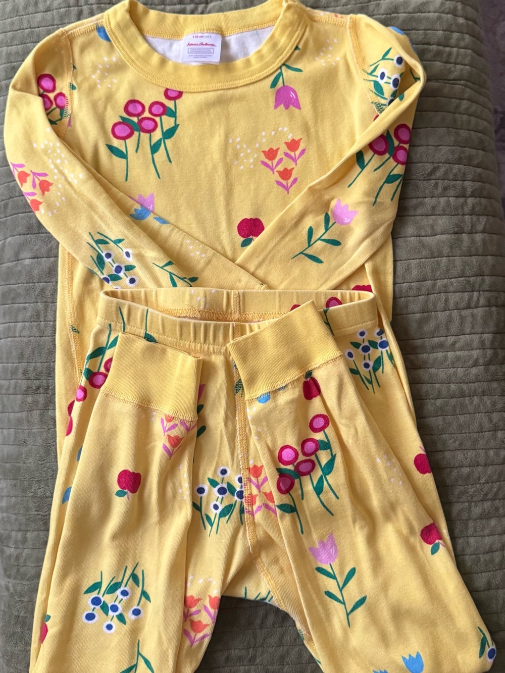 Hanna Andersson Yellow Floral Kids Pajama Set